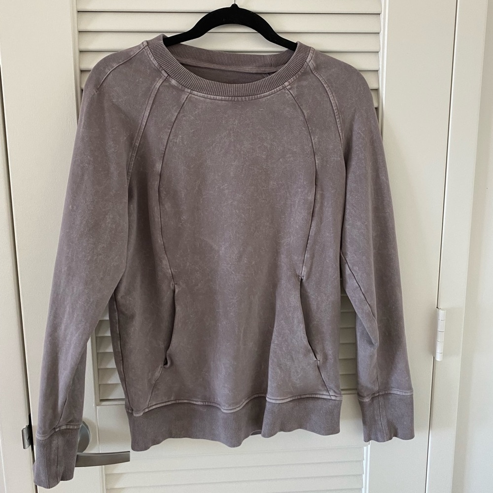 Lululemon - Size 8
